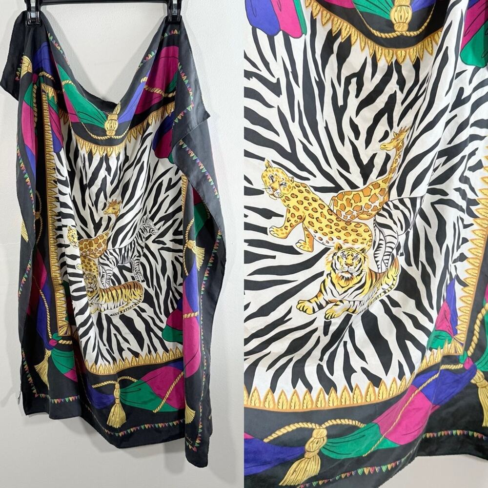 Vintage Diane Von Furstenberg 100% Silk 80s 90s Animal Print Square Scarf